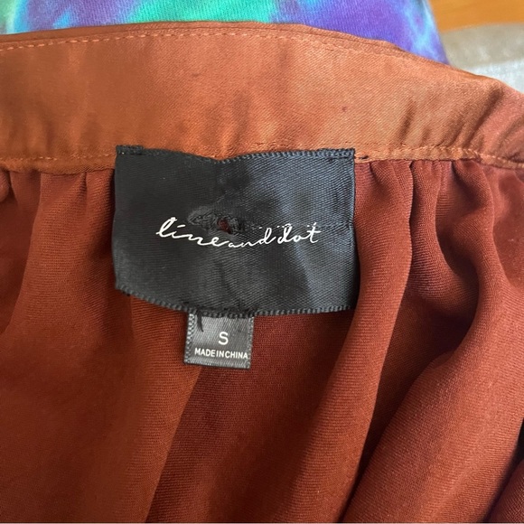 Line and Dot Brown Metallic Halter Back Tie Floor Length Gown VV - Picture 3 of 4